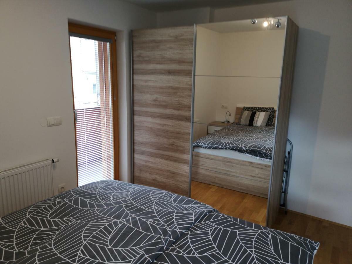 Apartma Lucijana Мойстрана Экстерьер фото