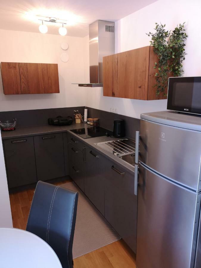 Apartma Lucijana Мойстрана Экстерьер фото
